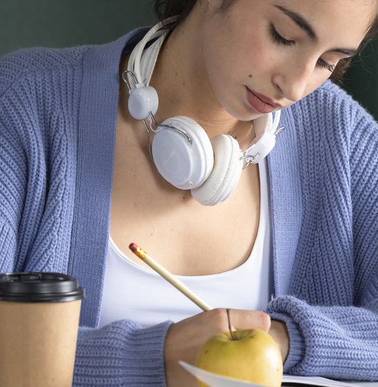 EFEB Felnőttoktatási Központ