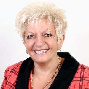 Topor Mária