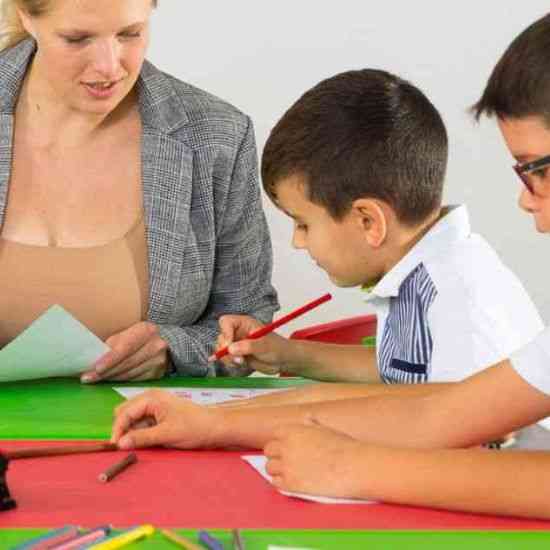 EFEB Felnőttoktatási Központ